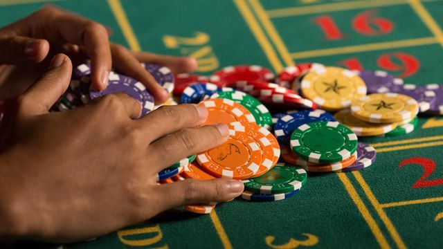 Posh Casino کھلاڑیوں کے لیے لائیو کیسینو سیکشن